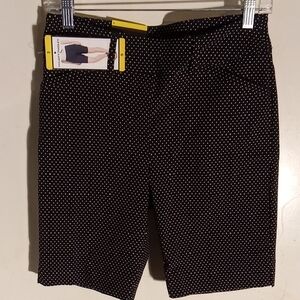 Women's Shorts New With Tags Size Small